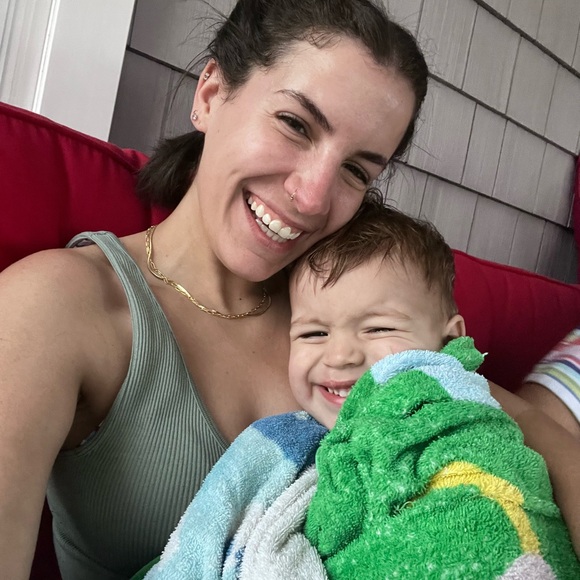 Meet your Posher, Rachel - Picture 6 of 9